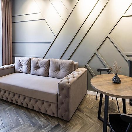 Romari Таманська 12 Apartment Lviv Ngoại thất bức ảnh